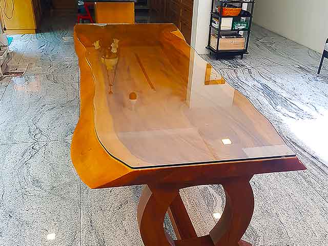 glasstop for odd or irregular-shaped table